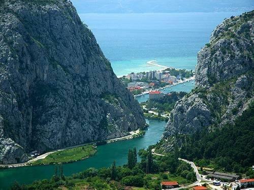 Apartman Roza Omiš Exterior foto